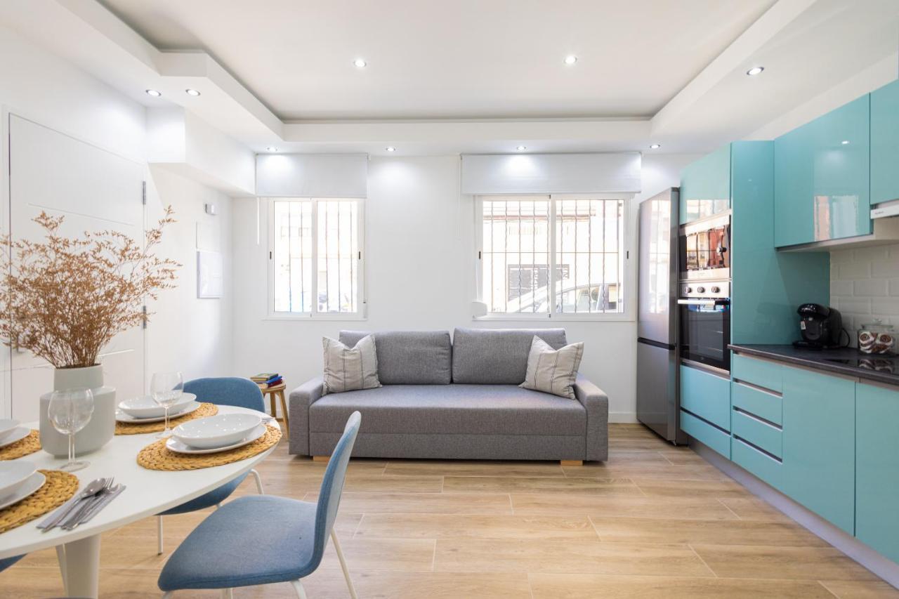 Florit Flats - The Port Avenue Apartment Valenza Esterno foto
